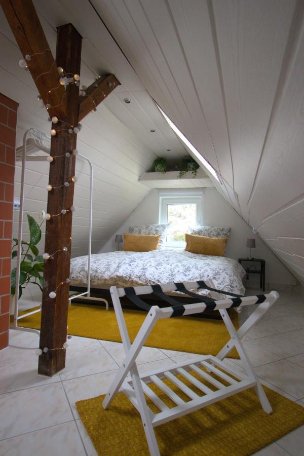 Idyllisches Wohnen In Gruener Oase Apartment กรีซไฮม์ ภายนอก รูปภาพ